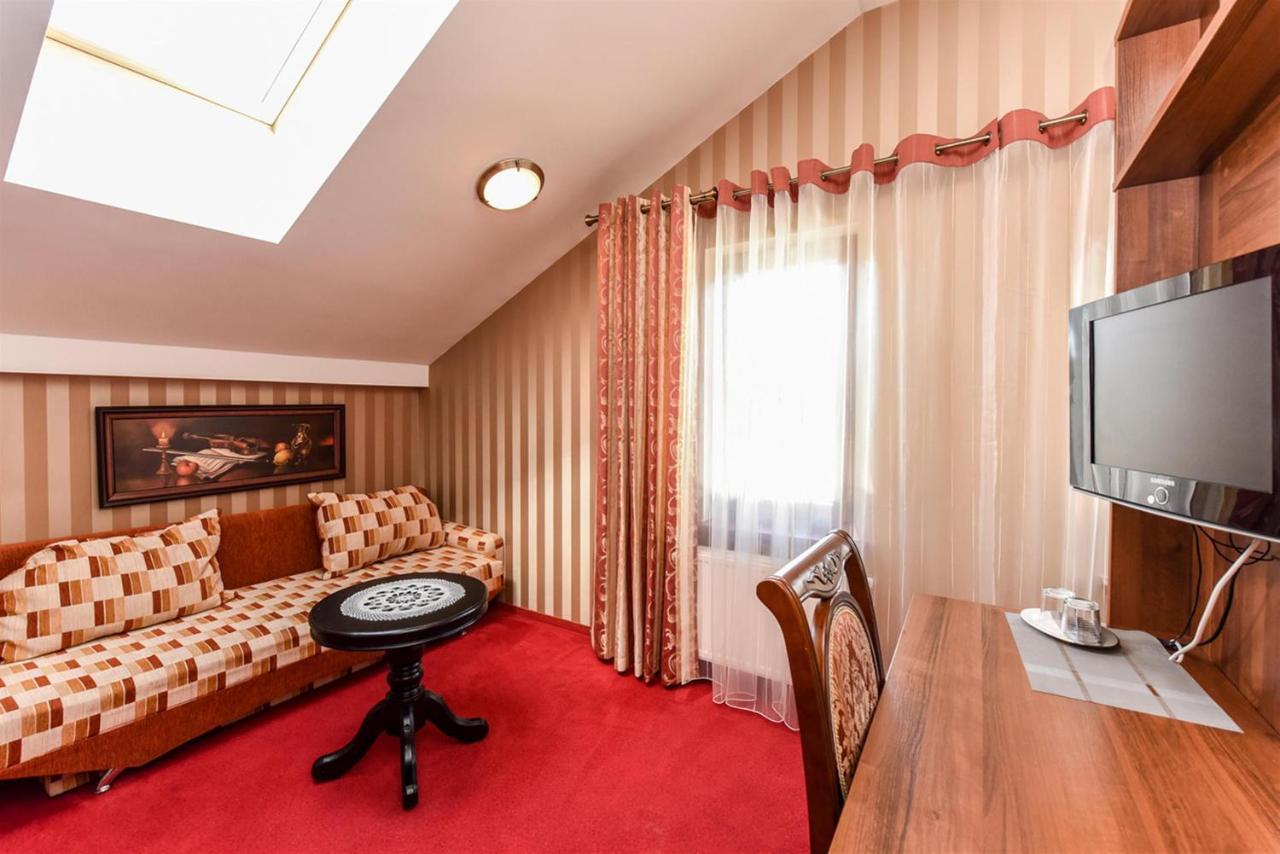 Villa Regina - Apartment Complex Resort In Швентої Екстер'єр фото